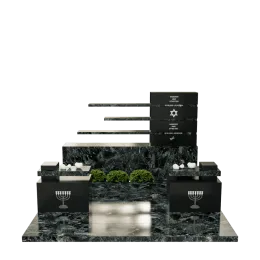 Иудейский памятник "Невесомость"