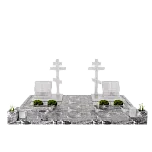 Мемориальный комплекс на могилу "Два Мира"