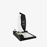 Вертикальный памятник "Ода"