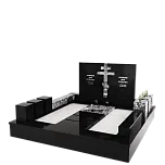 Мемориальный комплекс на могилу "Благодарность" 11