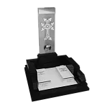 Памятник из стекла "Молитва" 4