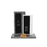 Горизонтальный памятник "Книга перемен" 19