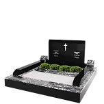 Мемориальный комплекс на могилу "Царствие Небесное"