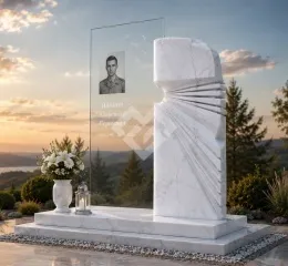 Памятник военному и участнику СВО "Тихий свет"