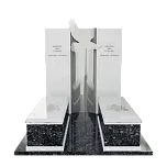 Памятник из стекла "Горная Вода"