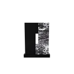 Горизонтальный памятник "Врата Рая"