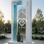 Памятник военному и участнику СВО "Хрустальный зов" 4