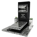 Современный памятник  "Творение"