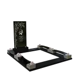 Памятник из стекла "Одиночный с цветником"