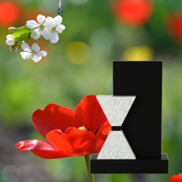 Вертикальный памятник "Свет и Тень Души"