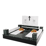 Мемориальный комплекс на могилу "Рассвет"