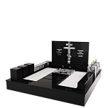 Мемориальный комплекс на могилу "Благодарность"