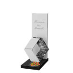 Вертикальный памятник "Два Пути"