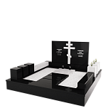 Мемориальный комплекс на могилу "Благодарность"