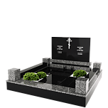 Мемориальный комплекс на могилу "Рассвет"