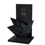 Вертикальный памятник "Полет Души"